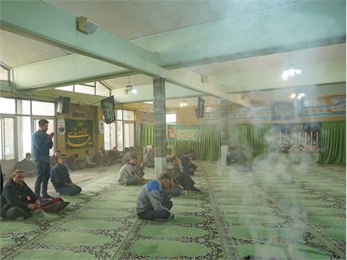 برگزاری مراسم سوگواری حضرت فاطمه (س) در شرکت صنایع آذرآب