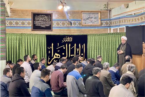برگزاری مراسم عزاداری دهه دوم ایام فاطمیه در شرکت صنایع آذرآب