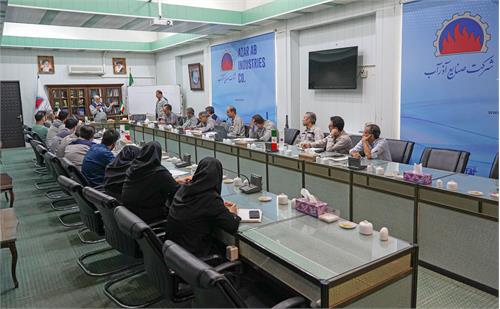 برگزاری جلسه بررسی وضعیت پیشرفت پروژه نیروگاه بوشهر درشرکت صنایع آذرآب